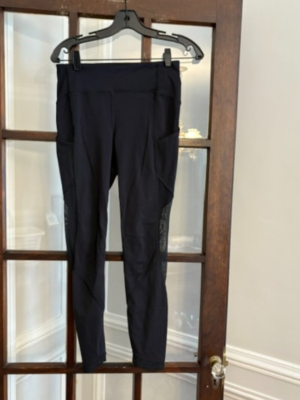 Lululemon Sole Training 7/8 Tights, Size 6